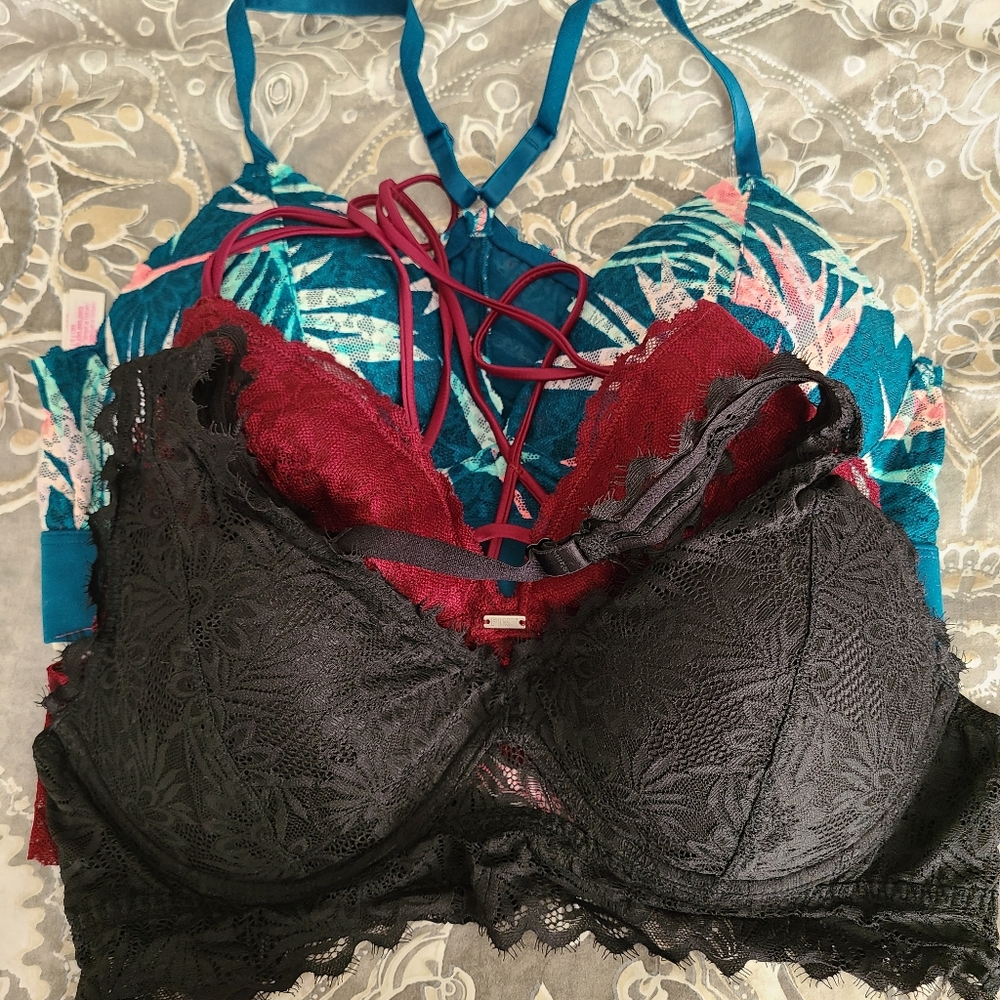 EUC Victoria's Secret PINK Bralettes, Size L